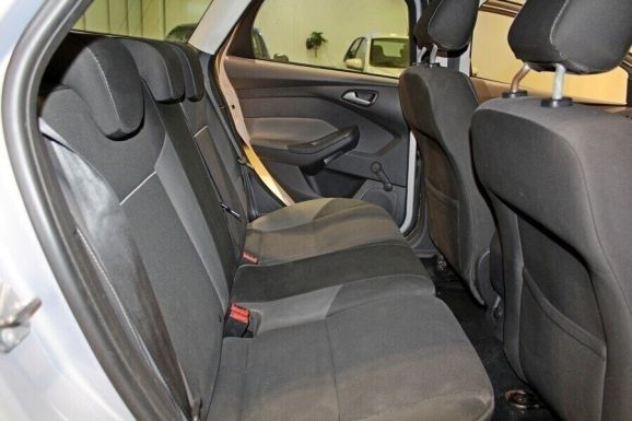 Ford Focus, 1.6 л, МТ, 2012 фото 8