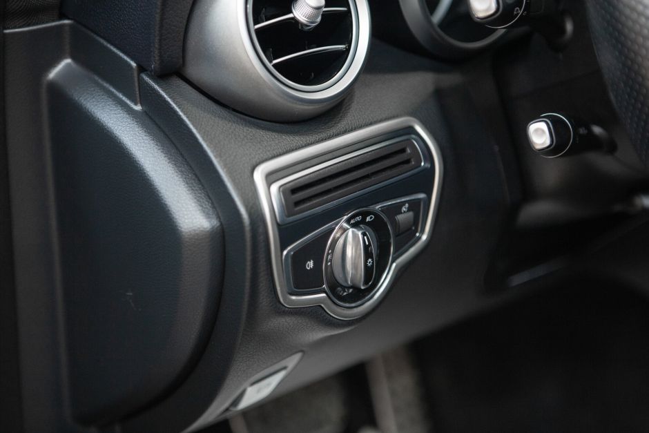 Mercedes-Benz C-Класс C 180 Sport, 1.6 л, АТ, 2015 фото 10