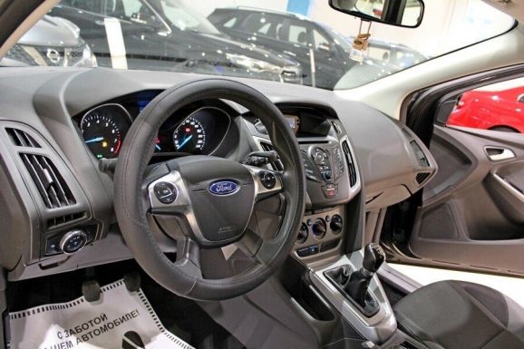 Ford Focus, 1.6 л, МТ, 2014 фото 1