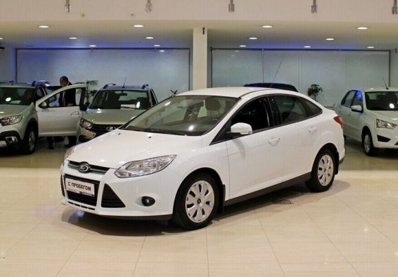 Ford Focus, 1.6 л, Робот, 2013 фото 3