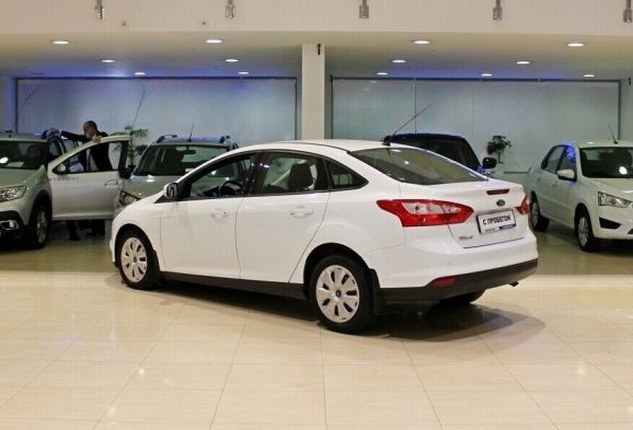 Ford Focus, 1.6 л, Робот, 2013 фото 6