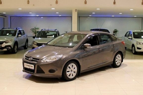 Ford Focus, 1.6 л, Робот, 2014 фото 3