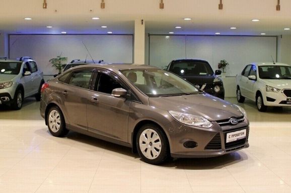 Ford Focus, 1.6 л, Робот, 2014 фото 4