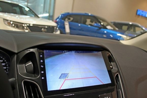 Ford Focus, 1.6 л, Робот, 2014 фото 1