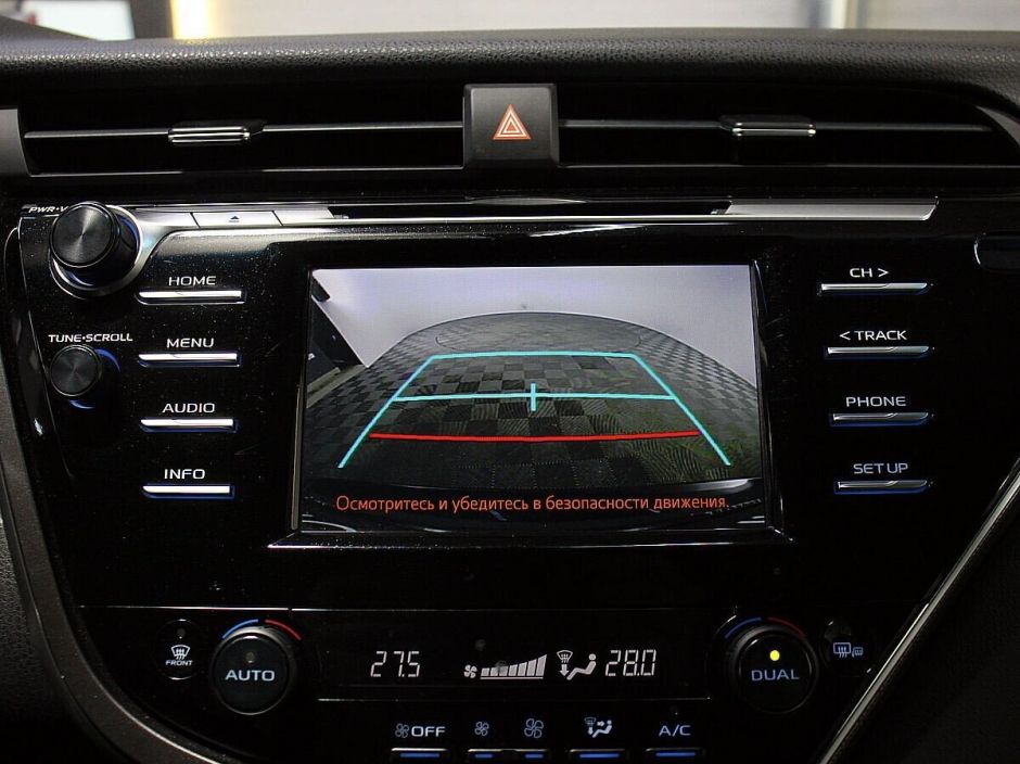 Toyota Camry, 2.0 л, АТ, 2018 фото 2