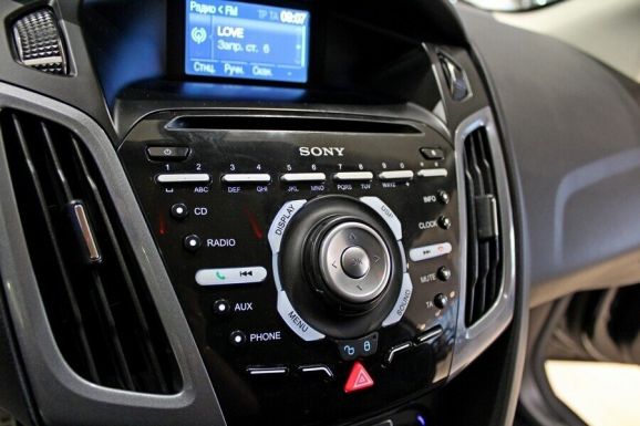 Ford Focus, 1.6 л, МТ, 2014 фото 2