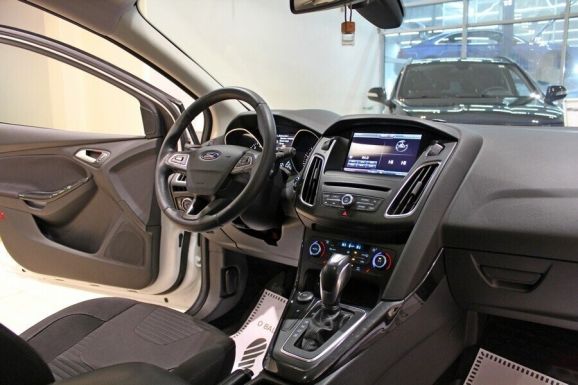 Ford Focus, 1.6 л, АТ, 2015 фото 7