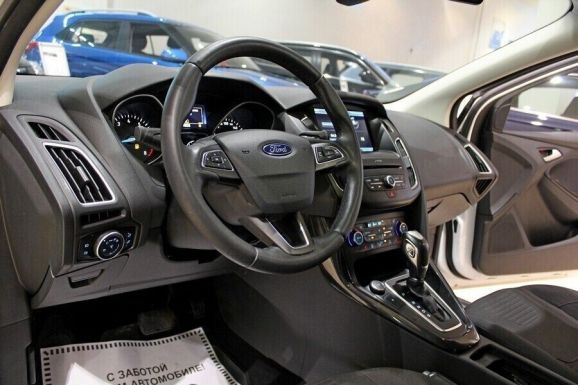 Ford Focus, 1.6 л, АТ, 2015 фото 12