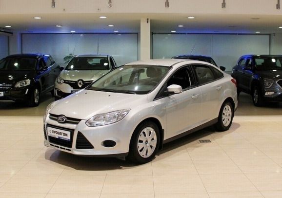 Ford Focus, 1.6 л, Робот, 2014 фото 3