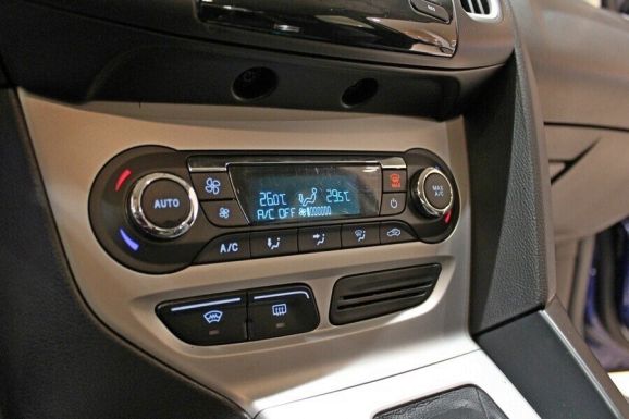 Ford Focus, 1.6 л, Робот, 2014 фото 9