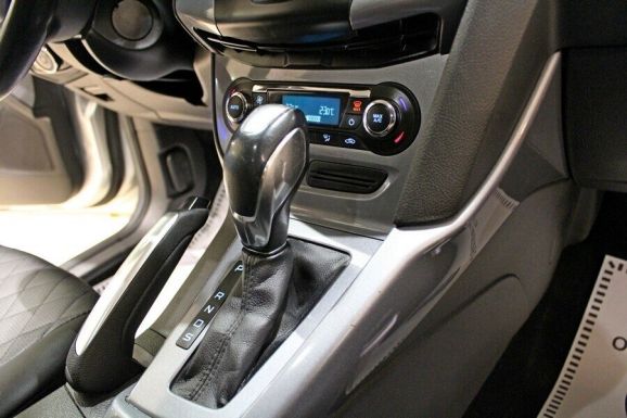 Ford Focus, 2.0 л, Робот, 2013 фото 9