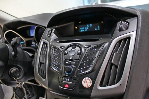 Ford Focus, 1.6 л, МТ, 2014 фото 2