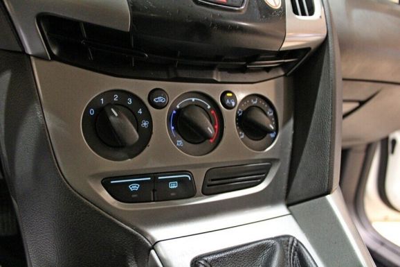 Ford Focus, 1.6 л, МТ, 2014 фото 1