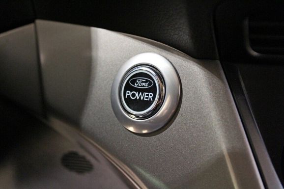 Ford Kuga, 1.6 л, АТ, 2013 фото 1