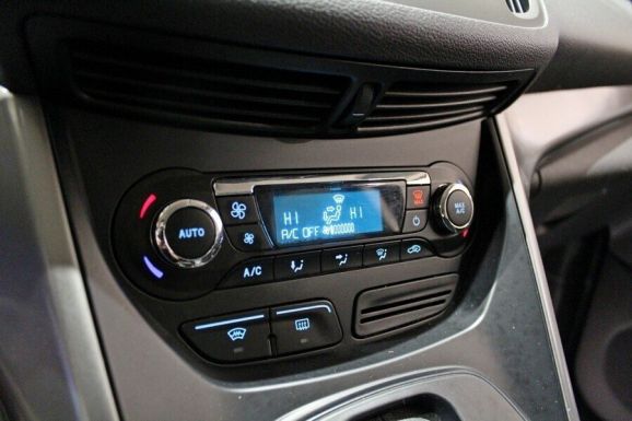 Ford Kuga, 1.6 л, АТ, 2013 фото 2