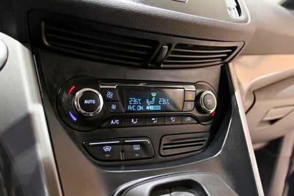 Ford Kuga, 2.5 л, АТ, 2015 фото 2