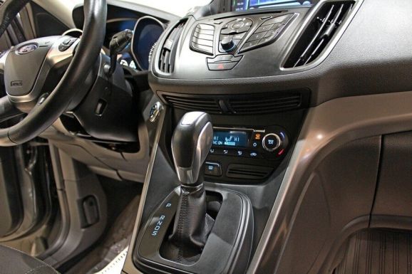 Ford Kuga, 2.5 л, АТ, 2016 фото 9