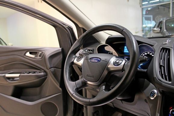 Ford Kuga, 2.5 л, АТ, 2016 фото 10