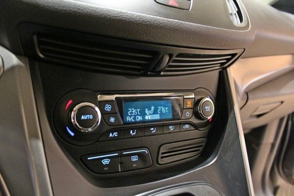 Ford Kuga, 2.5 л, АТ, 2016 фото 1