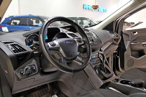 Ford Kuga, 2.5 л, АТ, 2017 фото 12