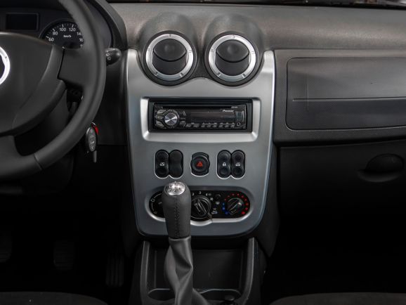 Renault Sandero Stepway, МТ, 2014 фото 2