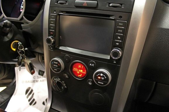 Suzuki Grand Vitara, 2.0 л, МТ, 2014 фото 2