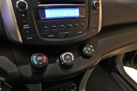 Lifan X60, 1.8 л, МТ, 2015 фото 2