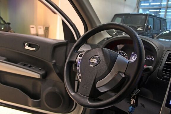 Nissan X-Trail, 2.0 л, Вариатор, 2014 фото 10