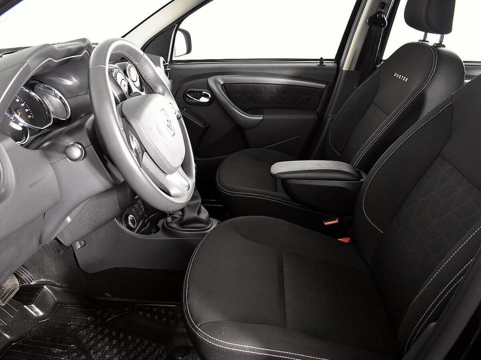 Renault Duster, 2.0 л, АТ, 2018 фото 5