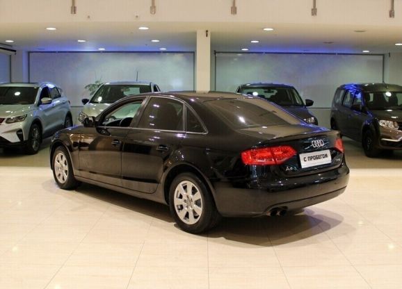 Audi A4, 1.8 л, Вариатор, 2010 фото 5