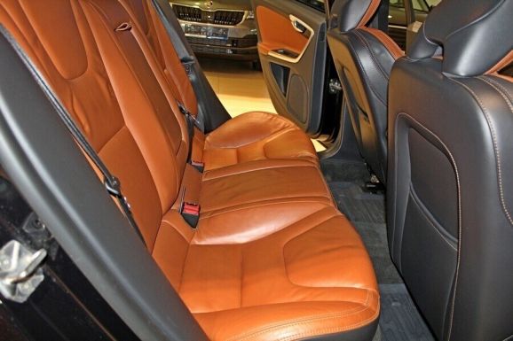 Volvo S60, 2.5 л, АТ, 2014 фото 8