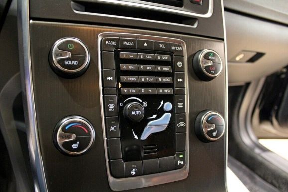 Volvo S60, 2.5 л, АТ, 2014 фото 2