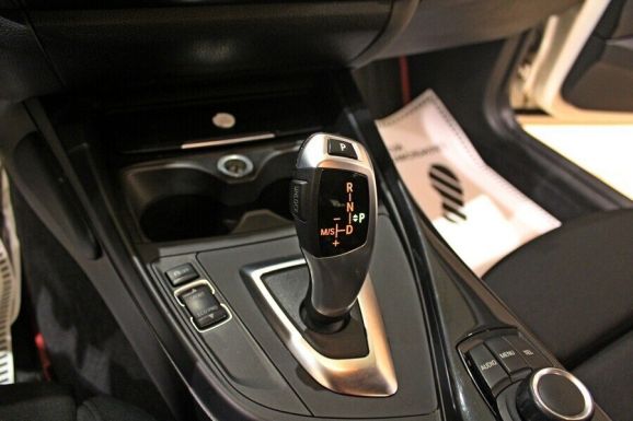 BMW 1 серии, 1.6 л, АТ, 2012 фото 10