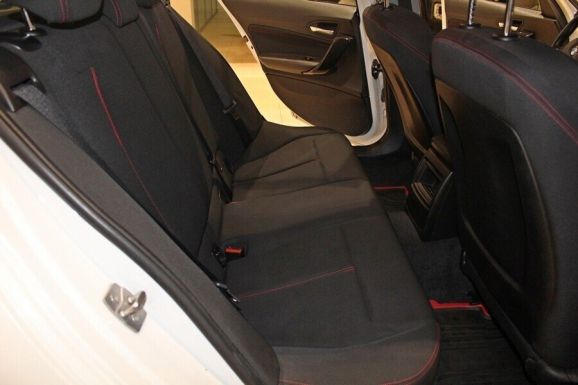 BMW 1 серии, 1.6 л, АТ, 2012 фото 1