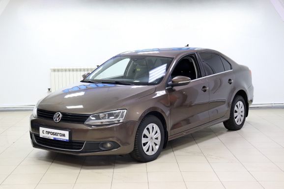 Volkswagen Jetta, 1.4 л, Робот, 2013 фото 3