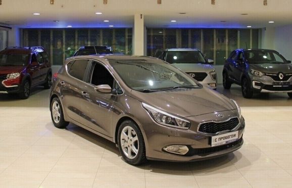 Kia Ceed, 1.6 л, АТ, 2013 фото 4