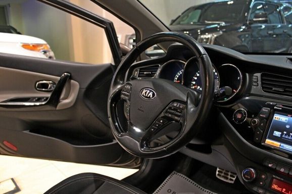 Kia Ceed, 1.6 л, АТ, 2013 фото 13