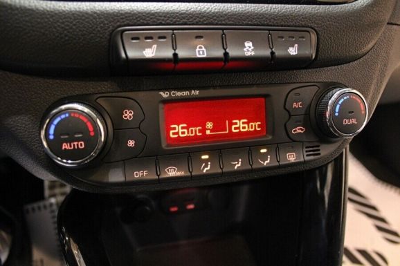 Kia Ceed, 1.6 л, АТ, 2013 фото 2