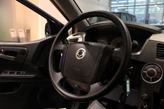 SsangYong Kyron, 2.3 л, МТ, 2013 фото 2