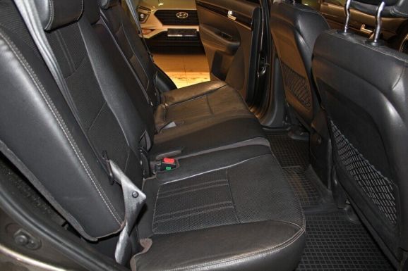 Kia Sorento, 2.4 л, АТ, 2012 фото 1