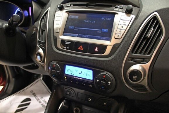 Hyundai ix35, 2.0 л, АТ, 2013 фото 9