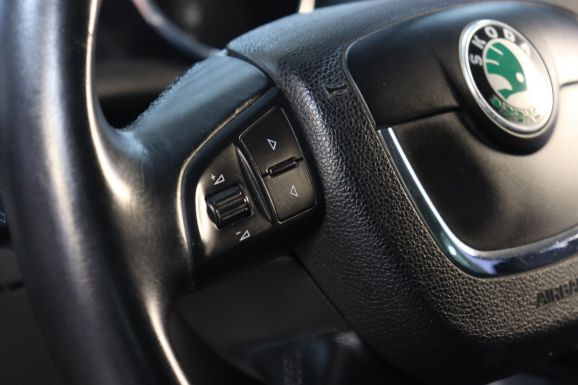 Skoda Yeti, 1.2 л, Робот, 2011 фото 10