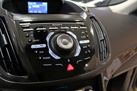 Ford Kuga, 1.6 л, АТ, 2015 фото 2