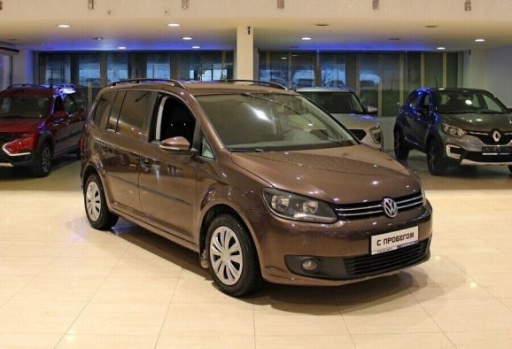 Volkswagen Touran, 1.4 л, Робот, 2011 фото 4