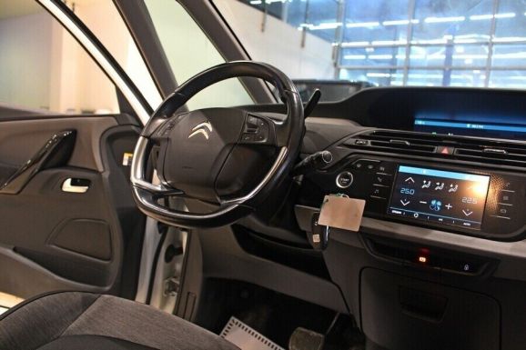 Citroen C4 Picasso, 1.6 л, АТ, 2016 фото 8