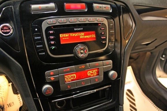 Ford Mondeo, 2.3 л, АТ, 2010 фото 9