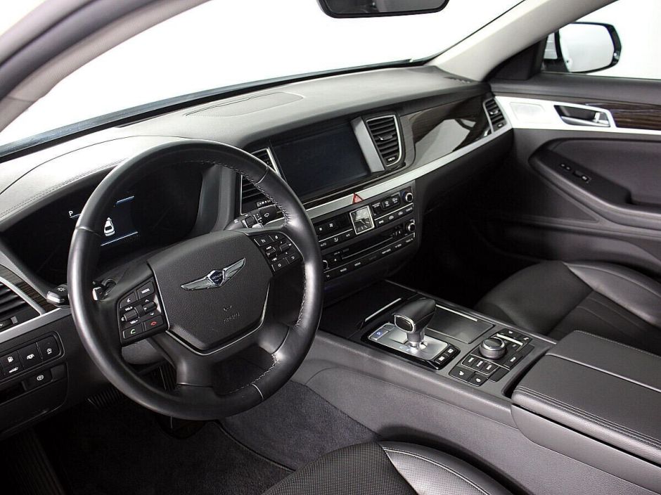 Genesis G80, 2.0 л, АТ, 2018 фото 6