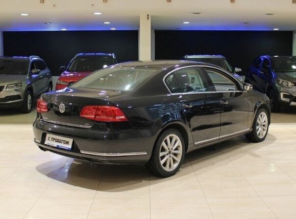 Volkswagen Passat, 1.8 л, Робот, 2011 фото 6