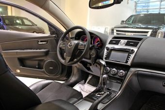 Mazda 6, 2.0 л, АКПП, 2011 фото 7