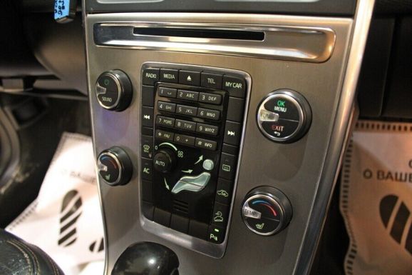 Volvo XC60, 2.4 л, АТ, 2011 фото 9
